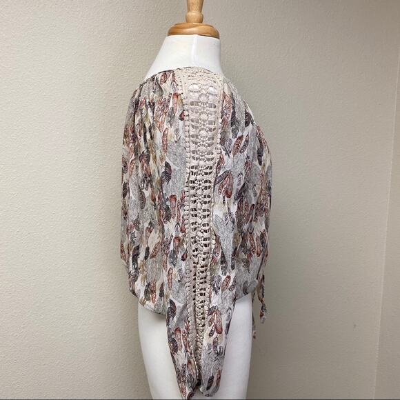 American Rag Cie BoHo Sheer Blouse Feather Print - Picture 3 of 8